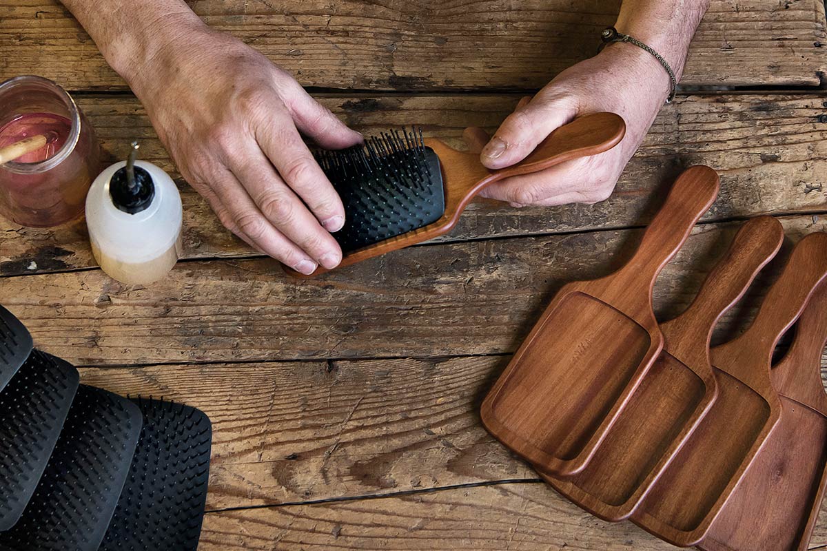 hand crafted hair brushes from Acca Kappa